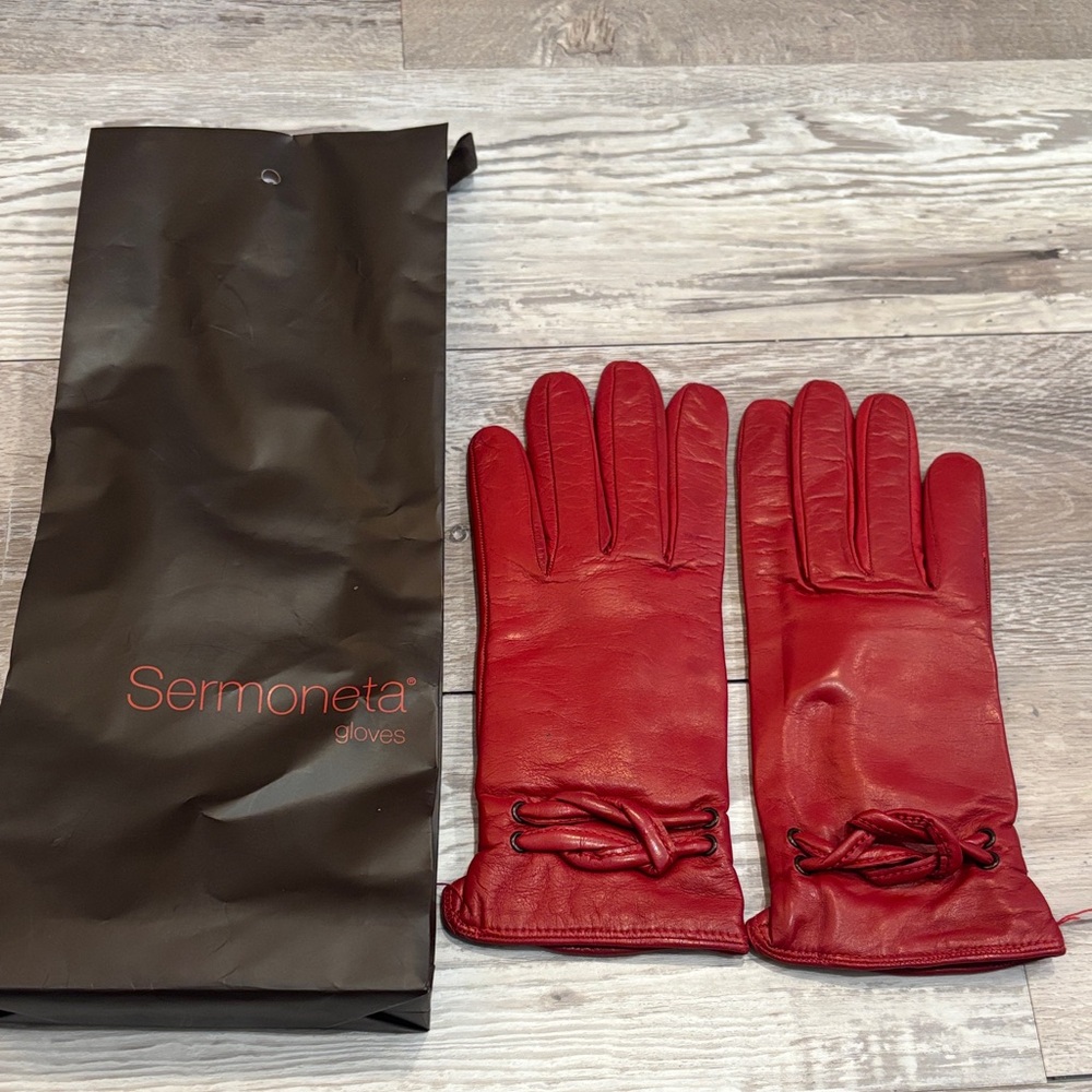 Sermoneta Red Leather Gloves lined with 100% Cashmere